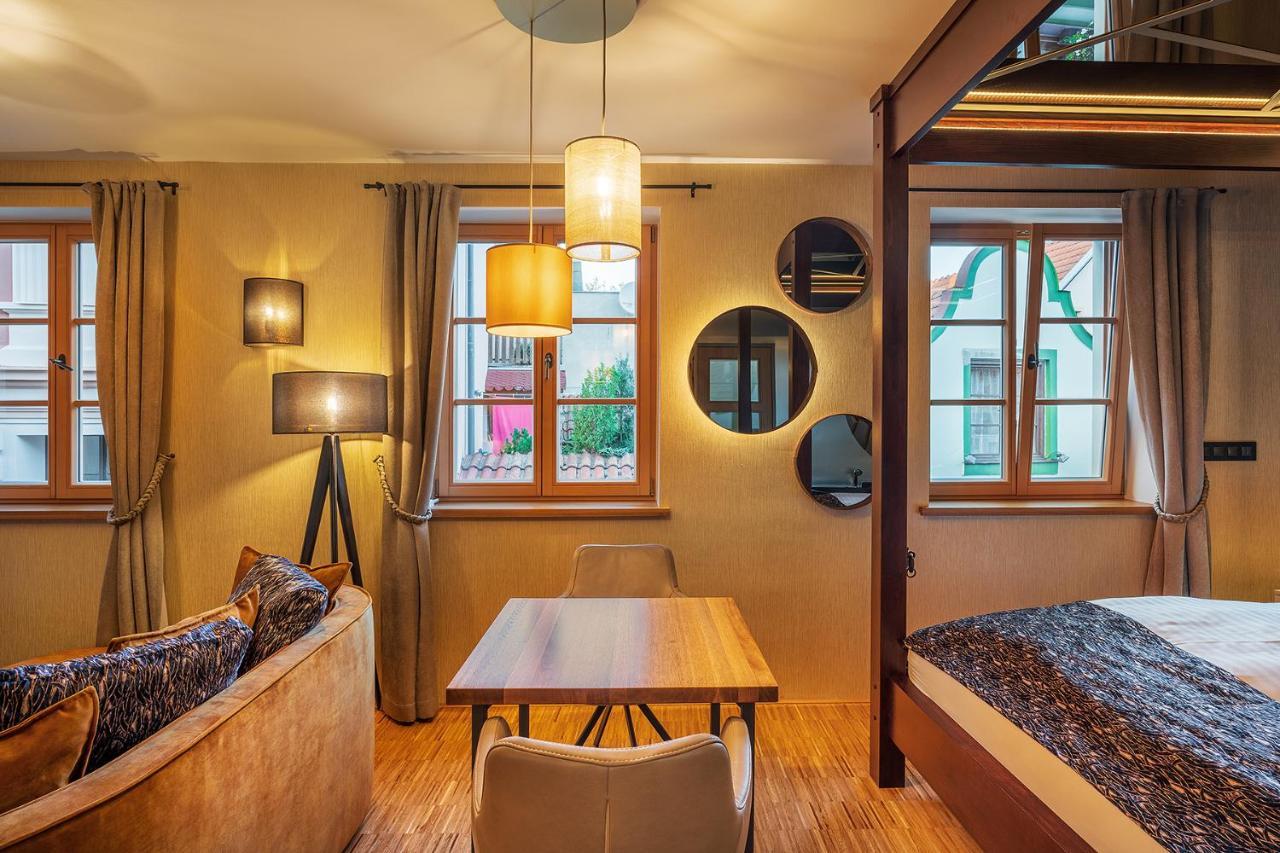 Hotel Bily Jednorozec Trebon Ngoại thất bức ảnh